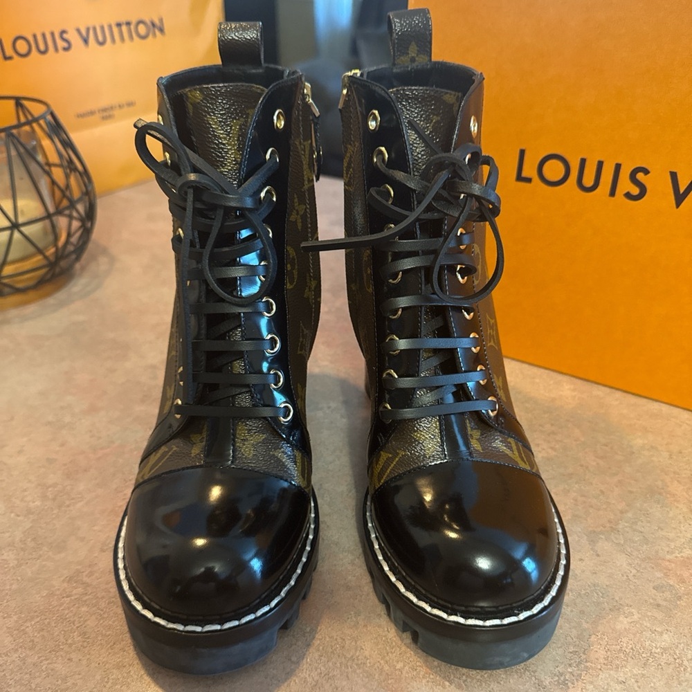 Louis Vuitton Star Trail Ankle Boots - Picture 3 of 7